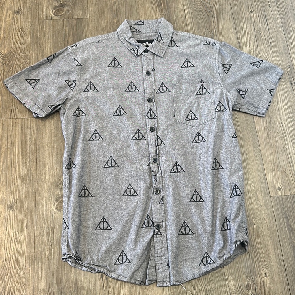 Harry Potter Deathly Hallows Button Down Short Sleeve